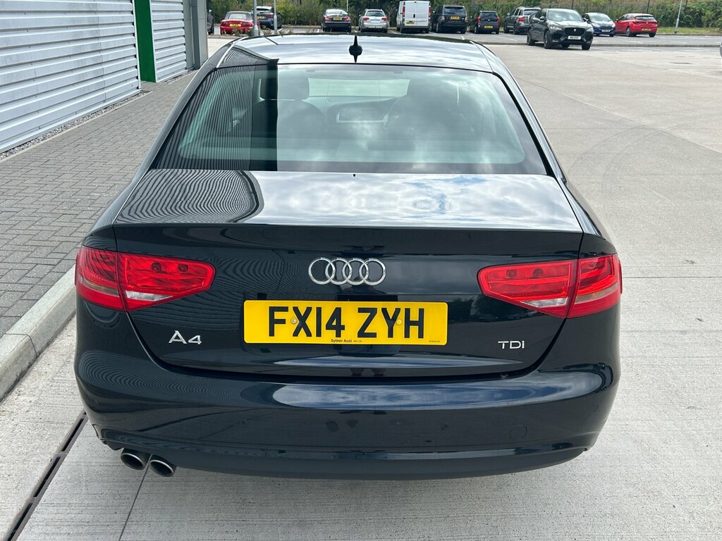 Audi A4 2.0 Tdi Se Technik Saloon Euro 5 Black #5