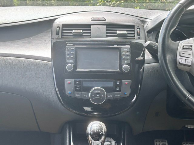 Nissan Pulsar Hatchback 1.2 Dig-t Visia Euro 5 Ss Euro 5 Black #32