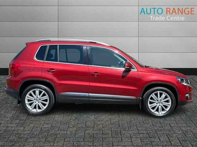 Volkswagen Tiguan Tdi Bluemotion Tech Match HJ65TZX Red #6