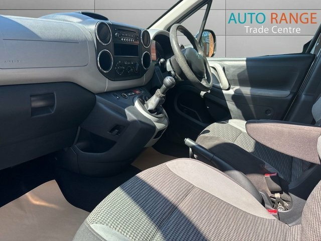 Peugeot Partner Tepee Mpv Beige #13