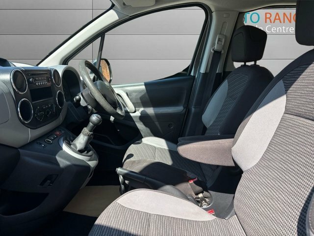 Peugeot Partner Tepee Mpv Beige #11