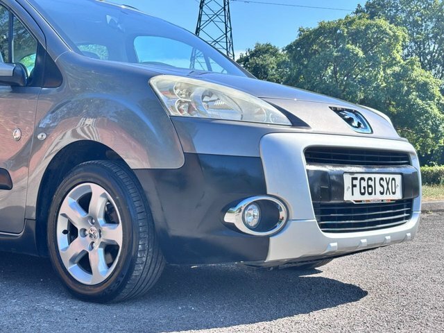 Peugeot Partner Tepee Mpv Beige #21