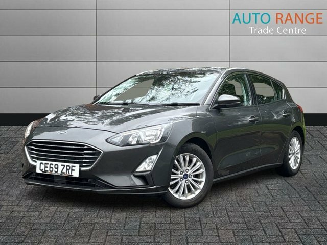 Ford Focus Ecoboost Titanium Hatchback Grey #2