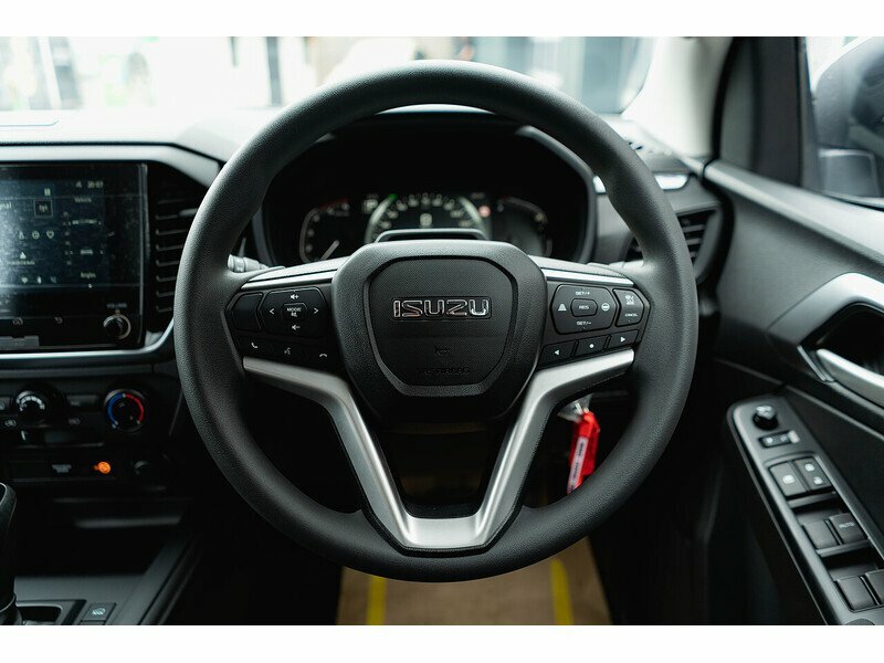 Isuzu D-Max Td Yukon Blue #29