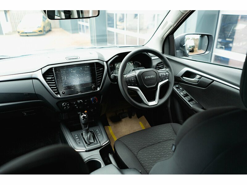 Isuzu D-Max Td Yukon Blue #28