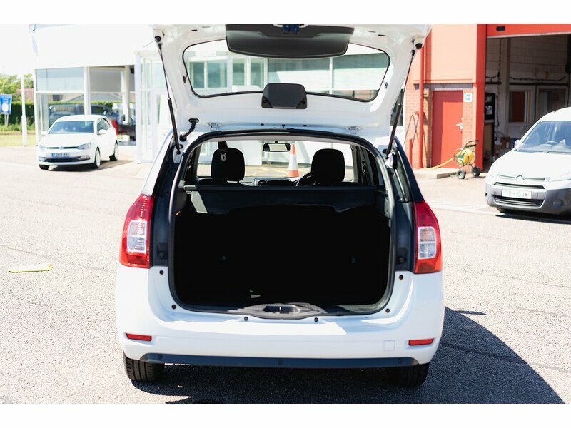 Dacia Logan Estate 0.9 Tce Ambiance Euro 6 Ss 201767 Red #21
