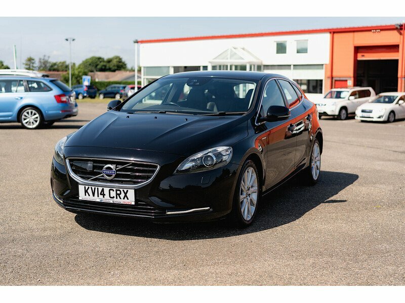 Volvo V40 D3 Se Lux Nav - 2014 14 Black