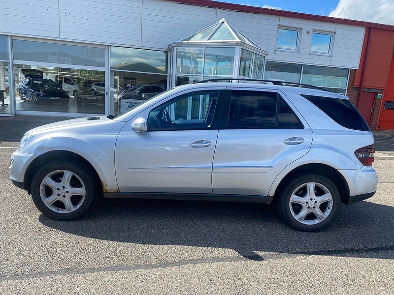 Mercedes-Benz M Class Ml280 Cdi Sport Silver #4