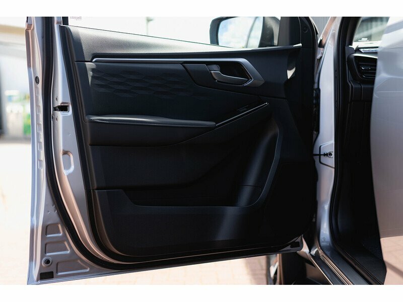 Isuzu D-Max V-cross Dcb N89 #22