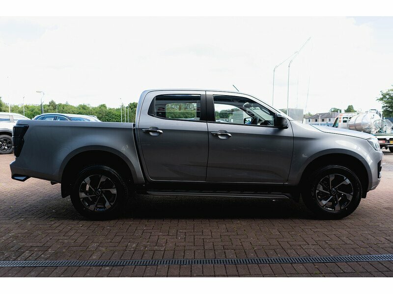 Isuzu D-Max V-cross Dcb N89 #9