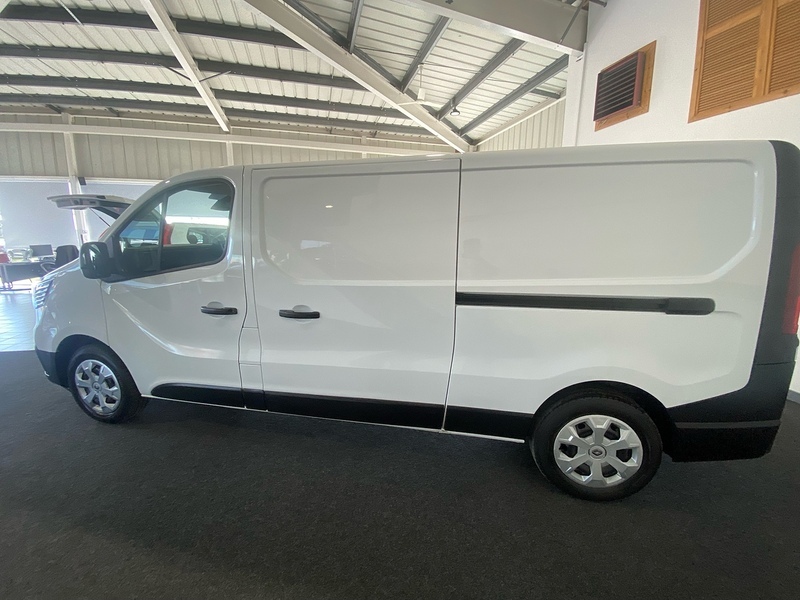 Renault Trafic Dci Blue Ll30 Business White #6