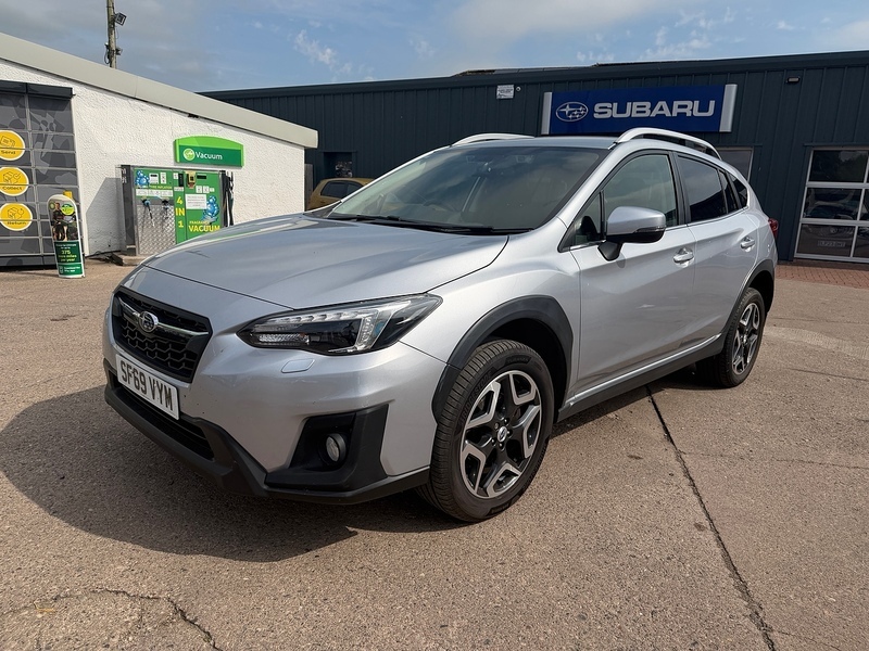 Subaru XV White #8