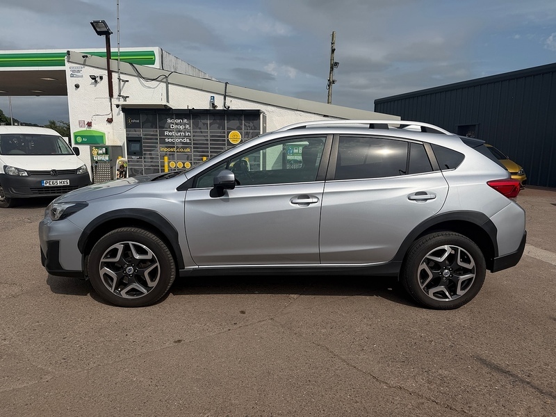 Subaru XV White #7
