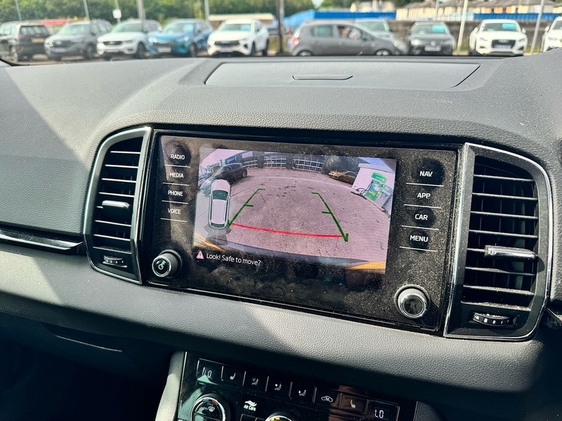 Skoda Karoq Se Technology Blue #11