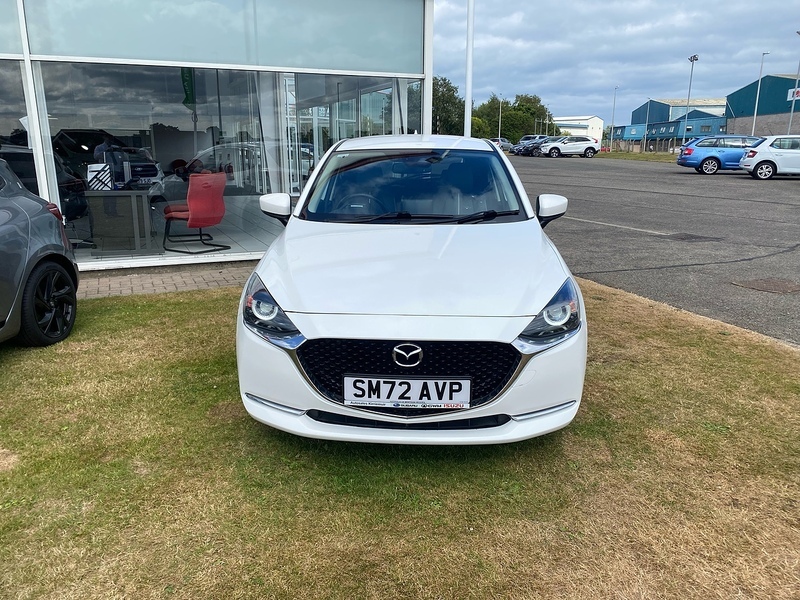 Mazda 2 Skyactiv-g Gt Sport White #2