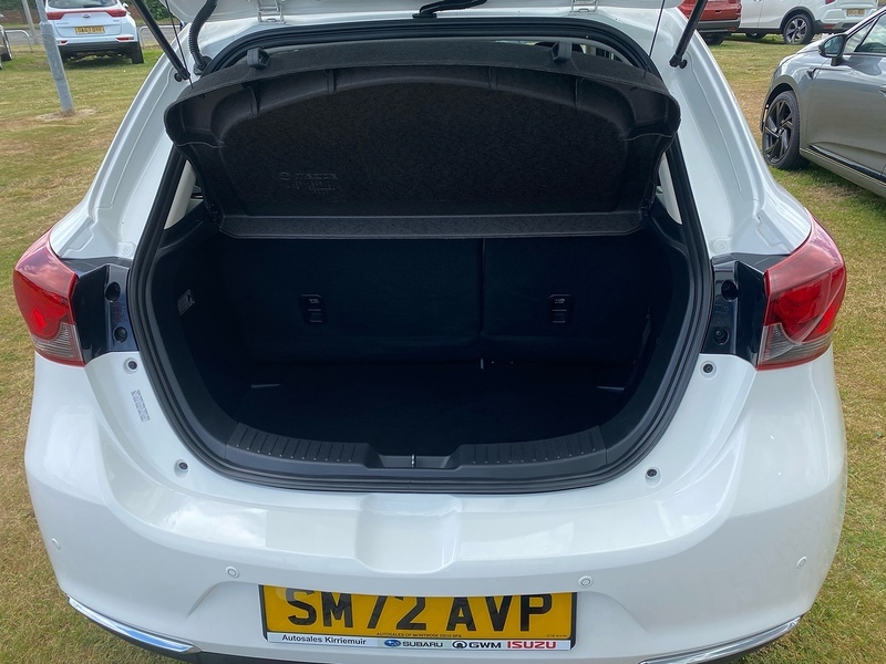 Mazda 2 1.5 Skyactiv-g Gt Sport Hatchback Red #12