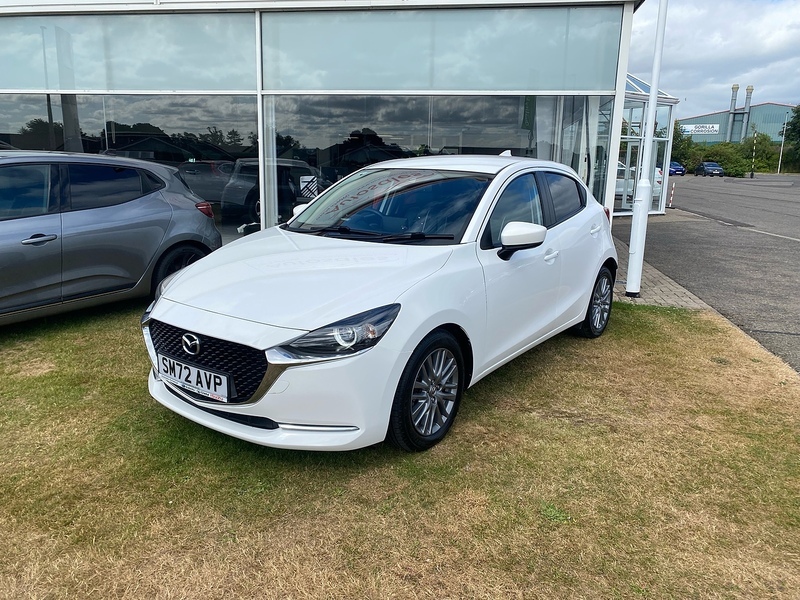Mazda 2 Skyactiv-g Gt Sport White