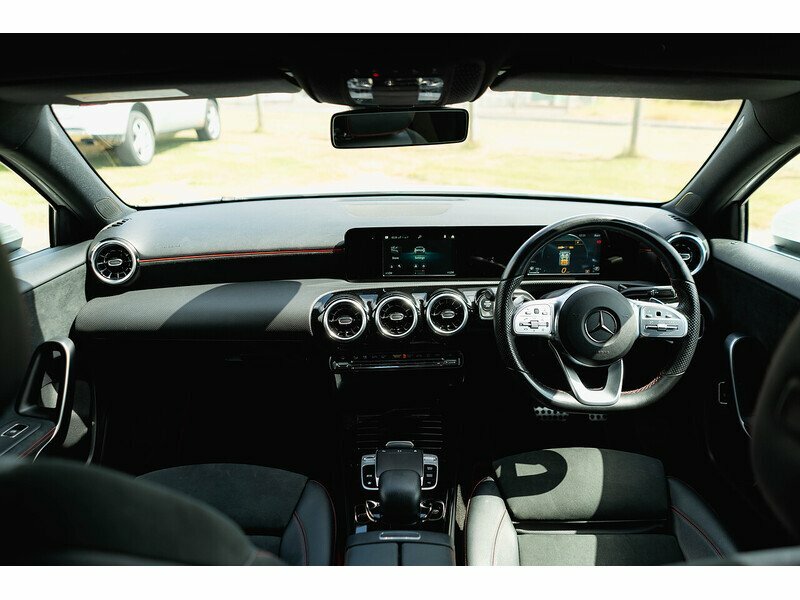 Mercedes-Benz A Class A200 Amg Line White #3