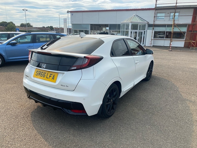 Honda Civic I-vtec Sport White #5