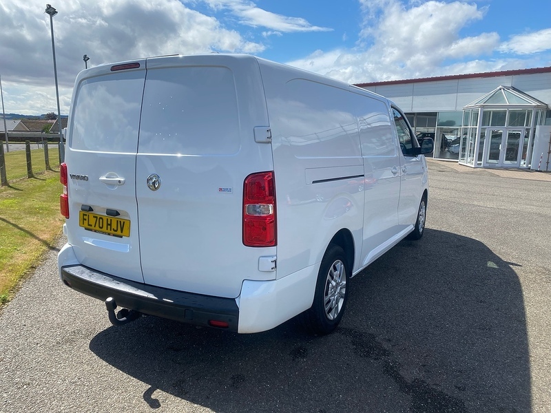 Vauxhall Vivaro Turbo D 3100 Sportive White #5