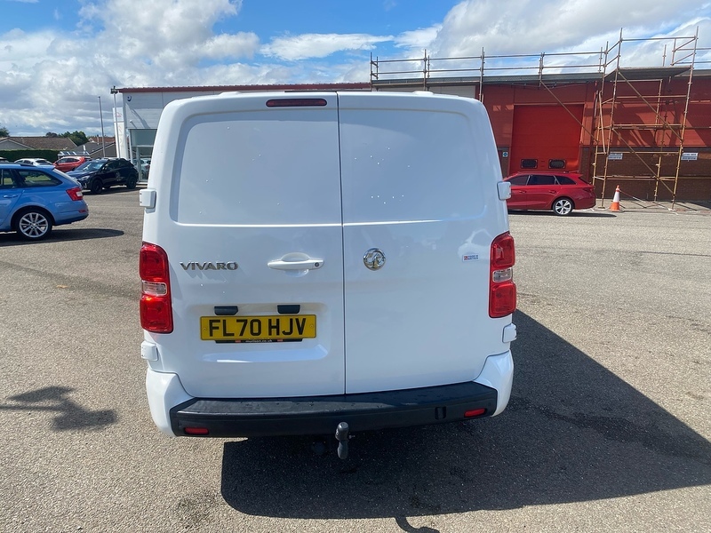 Vauxhall Vivaro Turbo D 3100 Sportive White #4