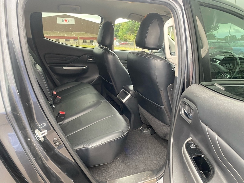 Mitsubishi L200 L200 Barbarian X Di-d Black #13