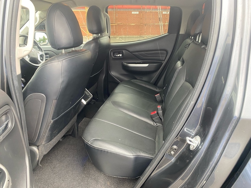 Mitsubishi L200 L200 Barbarian X Di-d Black #12