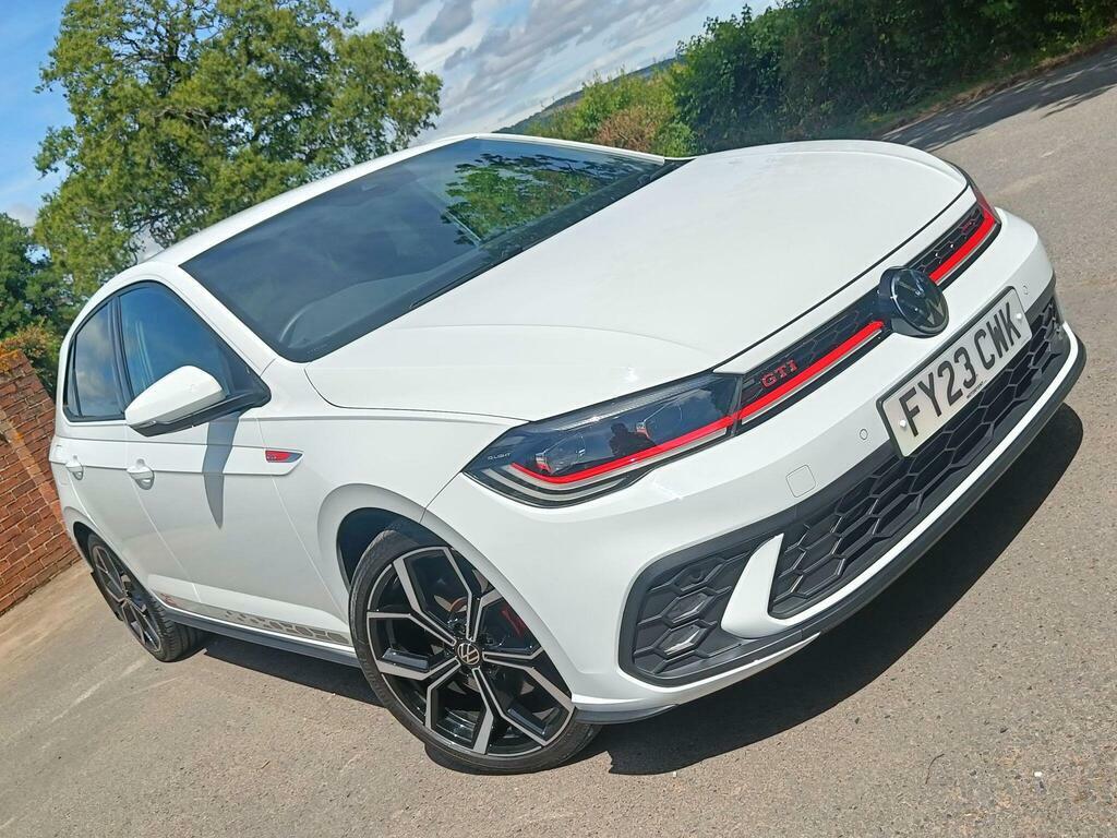 Volkswagen Polo 2.0 Tsi Gti Hatchback White