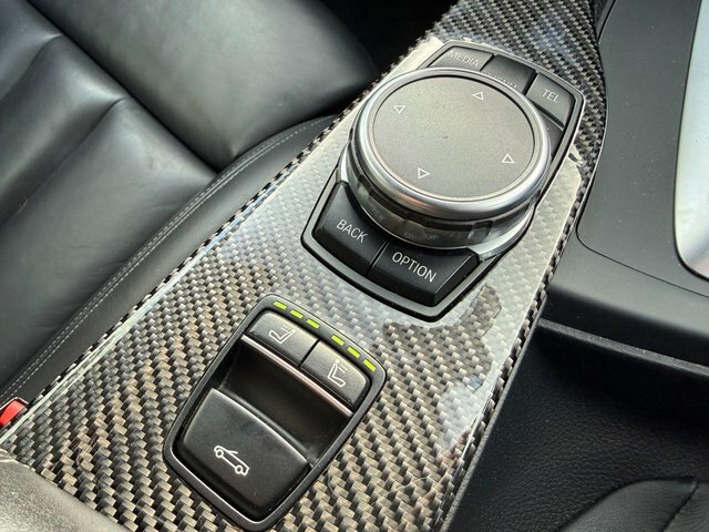 BMW M4 3.0 Biturbo Convertible Black #27