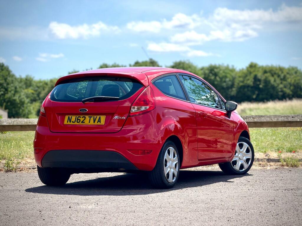 Ford Fiesta 1.25 Edge Red #2