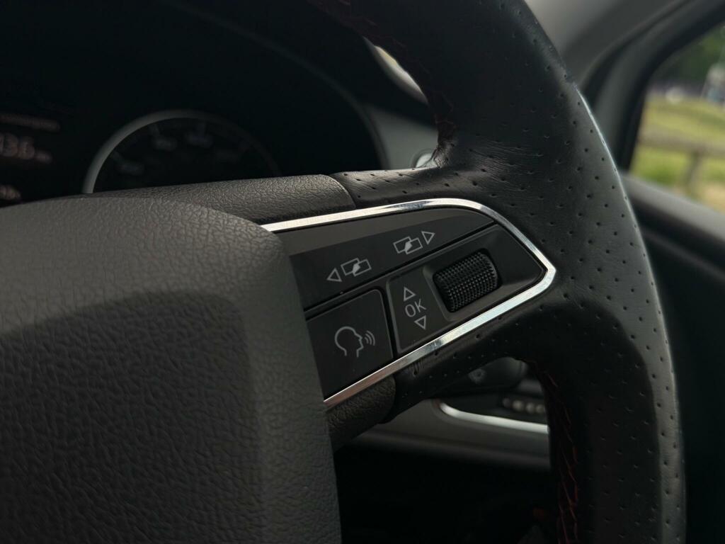 Seat Leon Estate 1.8 Tsi Fr Sport Tourer Dsg Euro 6 Ss Black #10