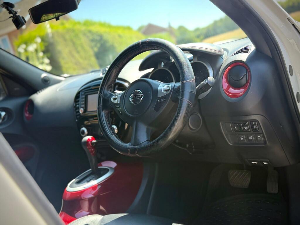 Nissan Juke 1.6 Tekna Xtron Euro 6 White #3