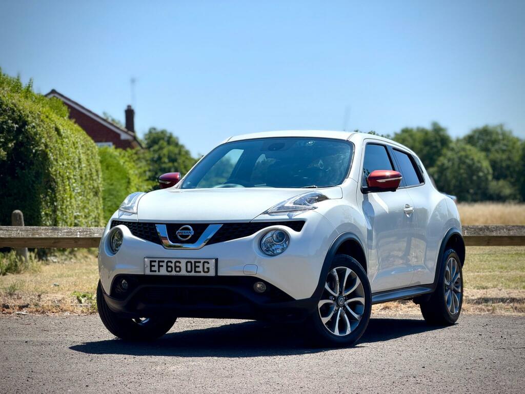 Nissan Juke 1.6 Tekna Xtron Euro 6 White #4