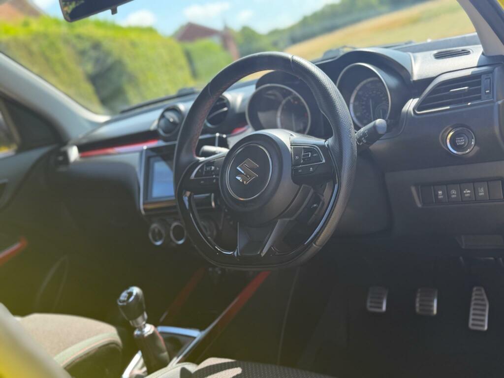 Suzuki Swift Sport Yellow #5