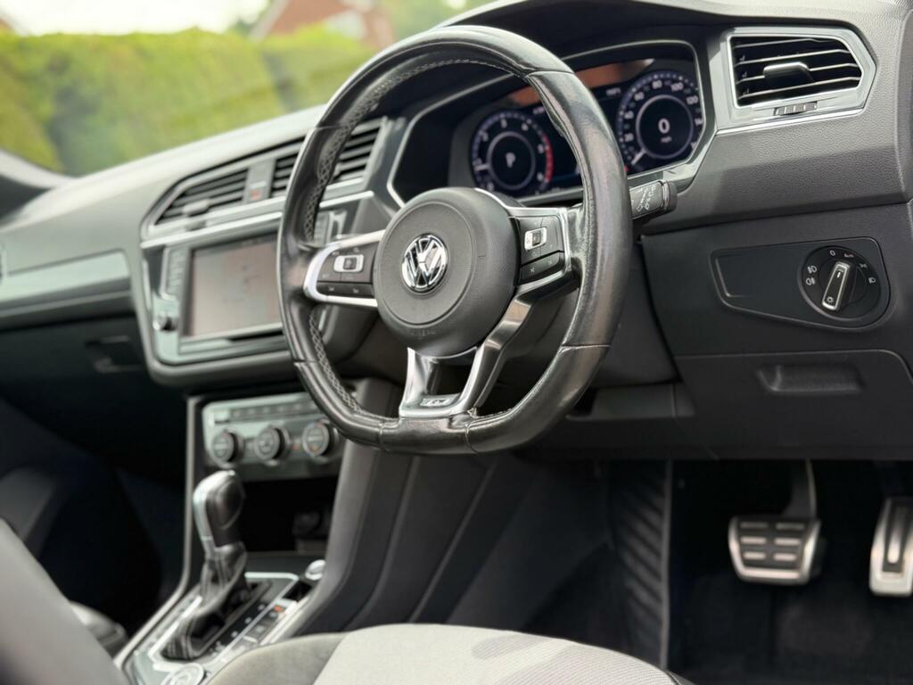 Volkswagen Tiguan R-line Grey #5