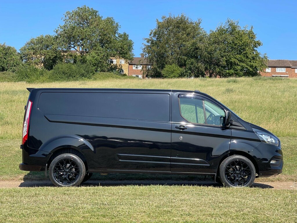 Ford Transit Custom 2.0 300 Ecoblue Limited L2 H1 Euro 6 Ss Black #3