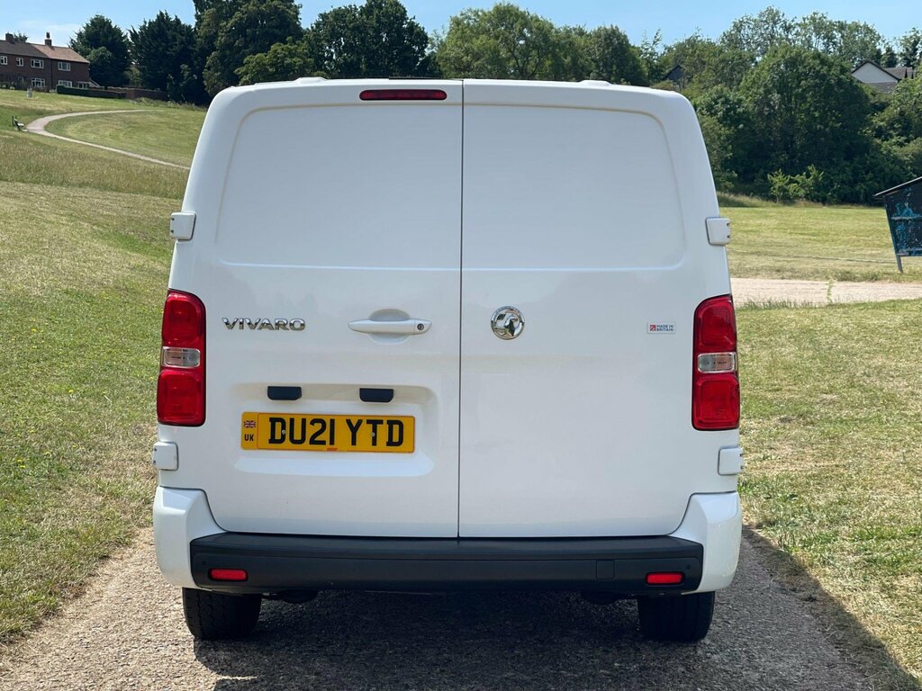 Vauxhall Vivaro 2.0 Turbo D 3100 Sportive Crew Van L2 H1 Euro 6 S White #5