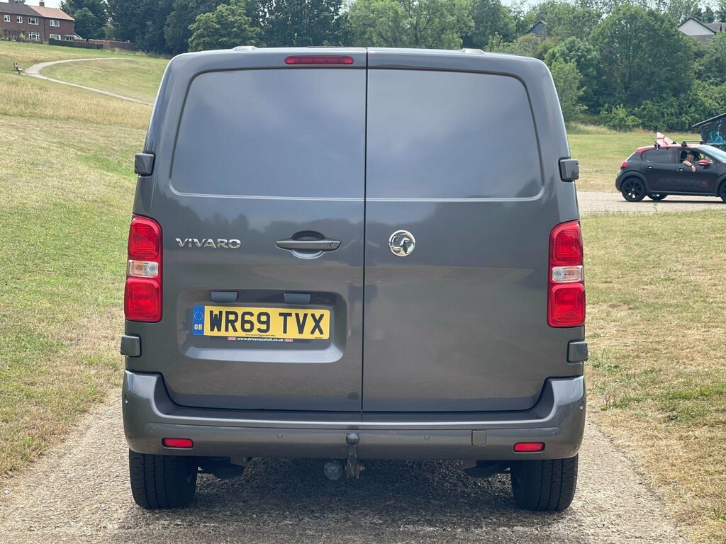 Vauxhall Vivaro 2.0 Turbo D 3100 Elite Crew Van L1 H1 Euro 6 Grey #6