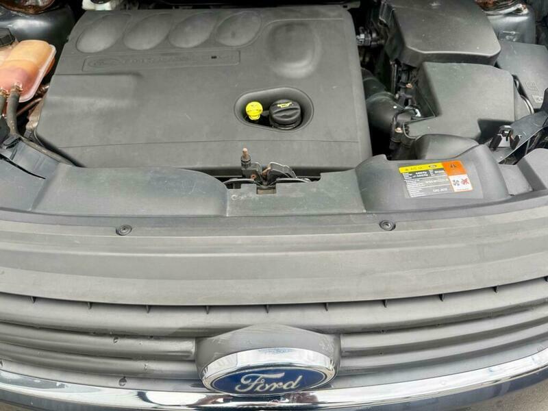 Ford Kuga Titanium Blue #26