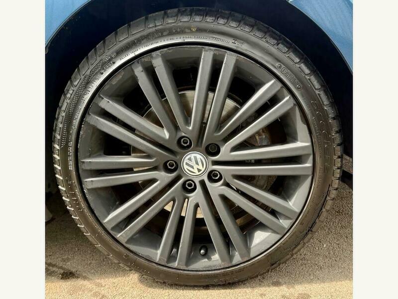 Volkswagen Polo Bluegt VN65JYX Blue #5
