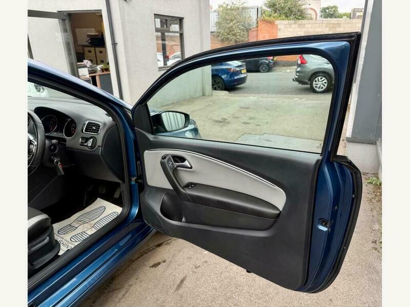 Volkswagen Polo Bluegt VN65JYX Blue #6