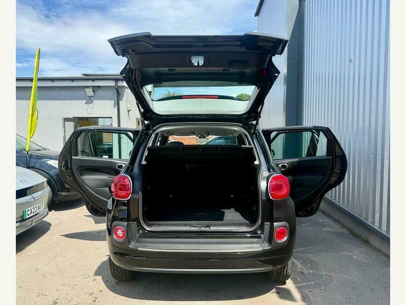 Fiat 500L 1.4 95Bhp Pop Star Red #18