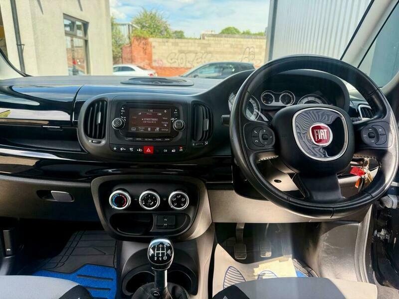 Fiat 500L 1.4 95Bhp Pop Star Red #14