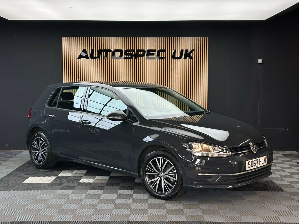Volkswagen Golf Hatchback 1.6 Tdi Bluemotion Tech Se Nav 201767 SD67HLM Grey