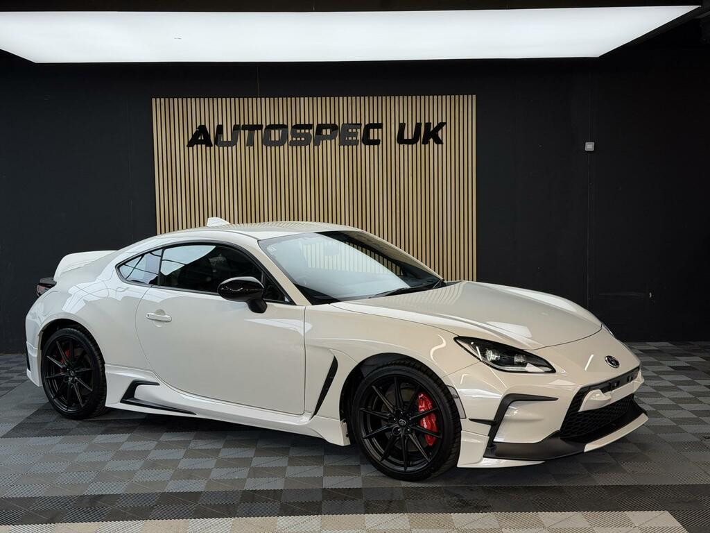 Toyota GR86 Coupe 2.4 Boxer D-4s 202525 White