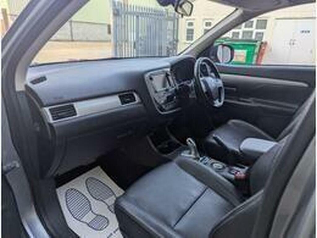 Mitsubishi Outlander 2.0H 12Kwh Gx4h Cvt 4Wd Euro 5 Ss Grey #4