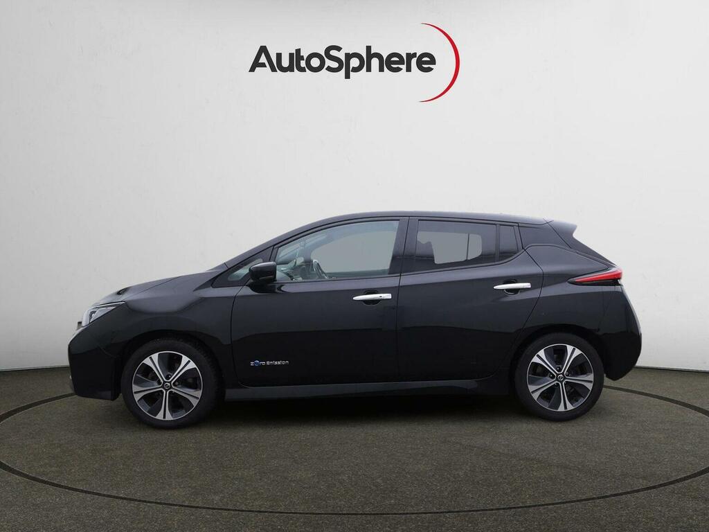Nissan Leaf Hatchback Black #3