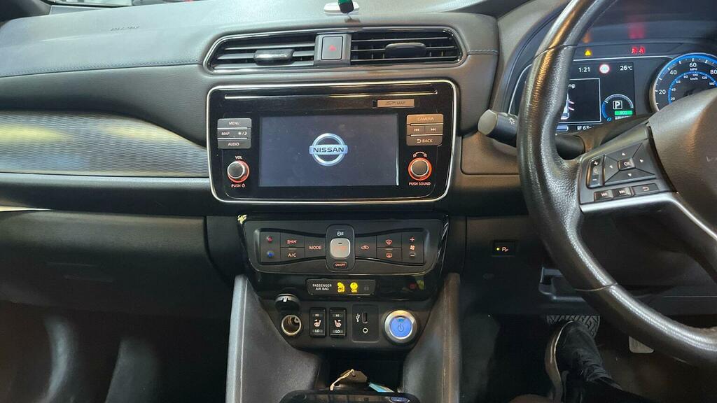 Nissan Leaf Leaf Tekna Grey #7