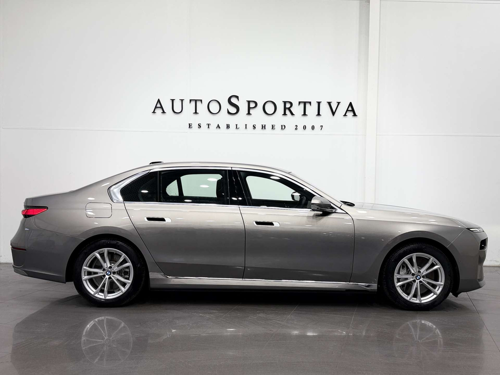BMW 7 Series 3 L Xdrive Excellence 4Wd GY25TYD #3