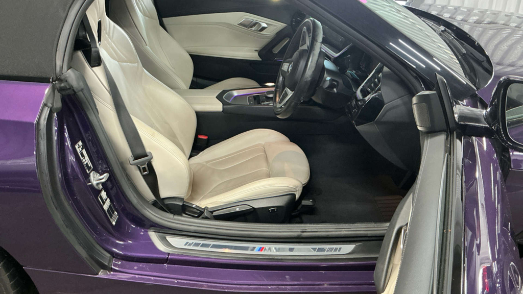 BMW Z4 2 L Sdrive 20I M Sport Purple #2